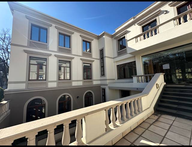 3,731M² OFFICE TO LET IN SANDTON CENTRAL